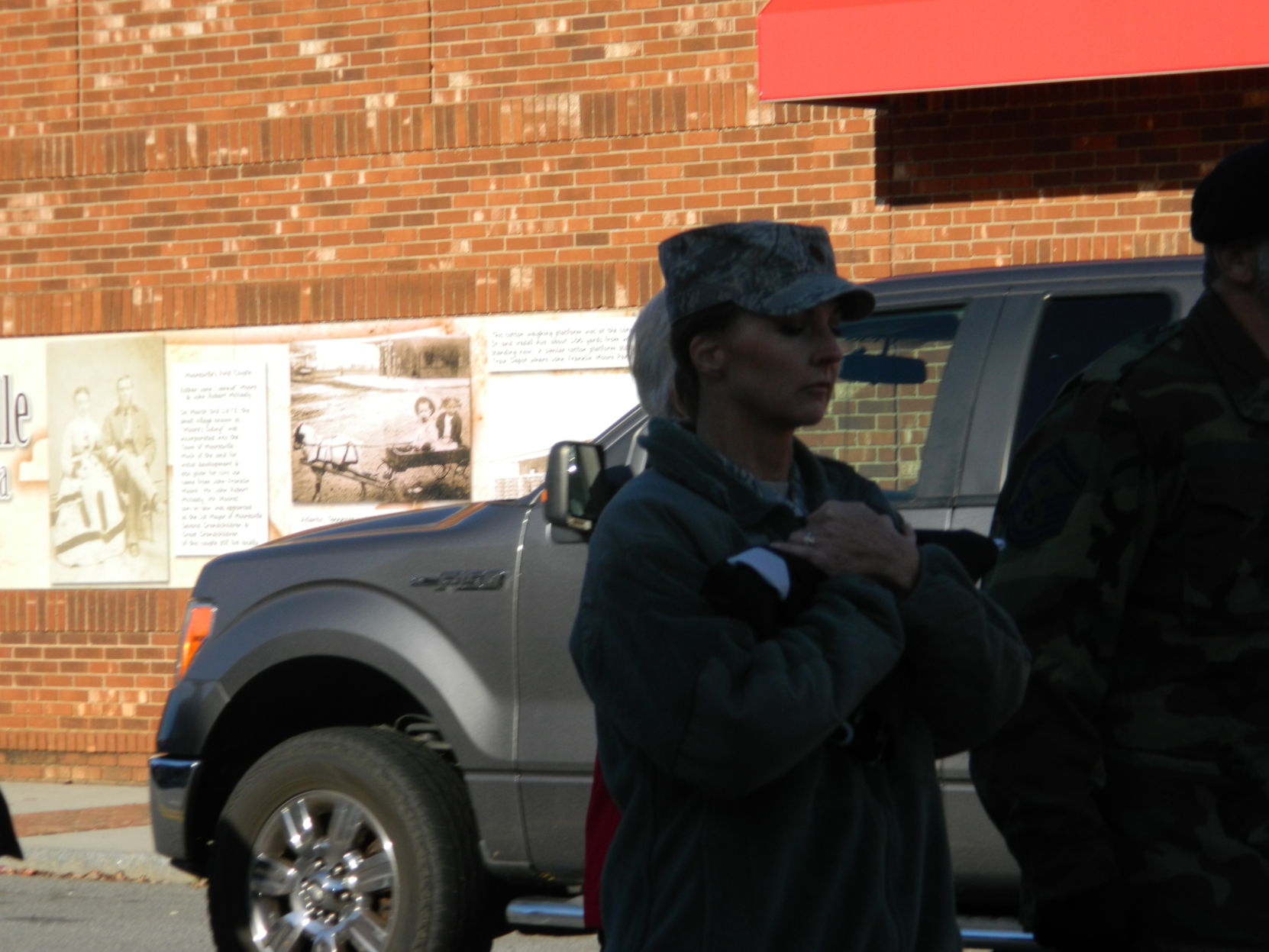 Flag ceremony for veterans (13).JPG